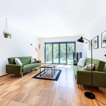 The Old Brick Factory * Albardeira